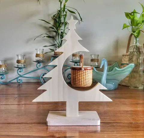 Miniature Basket Tree Stand