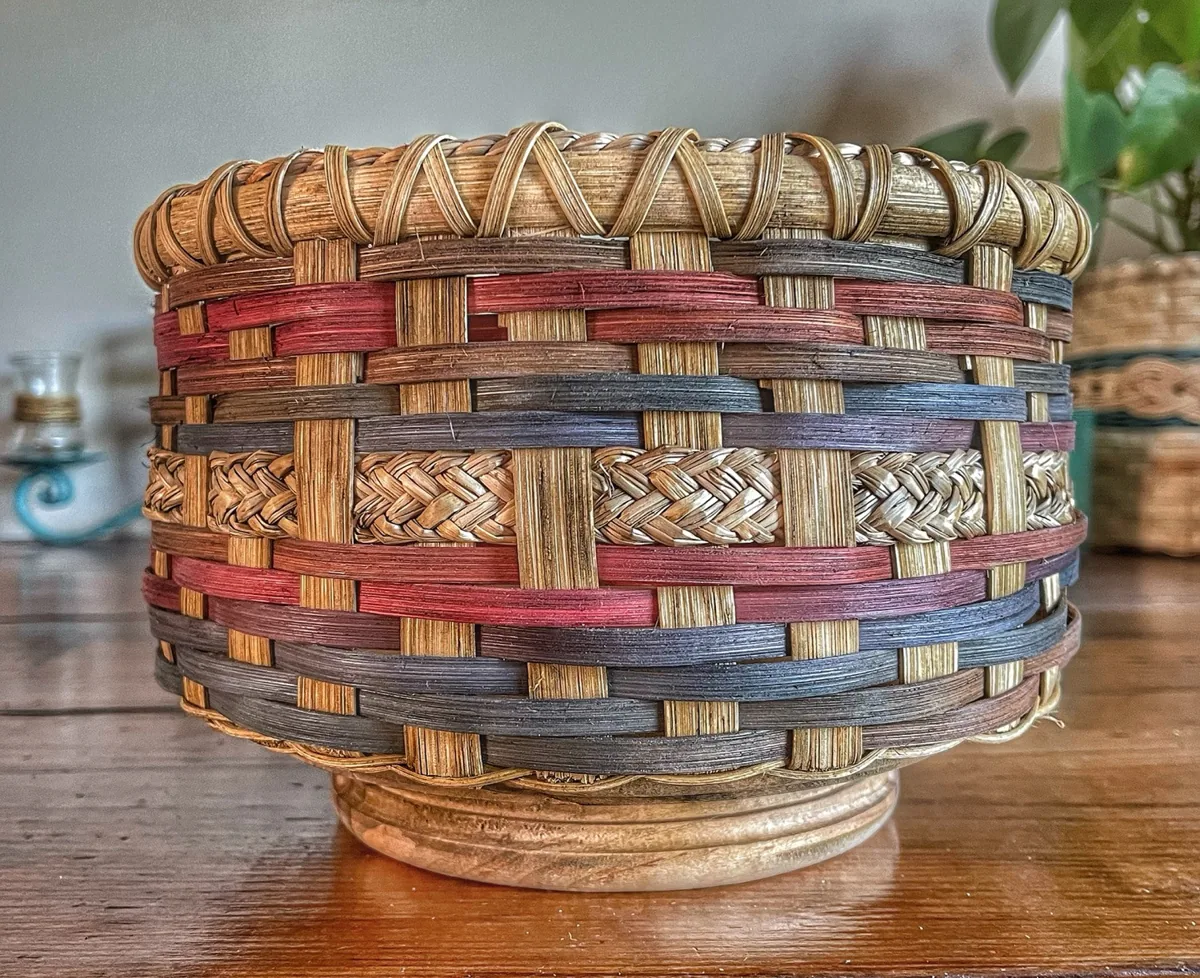 Ornate Pedestal Bowl ( Complete Kit )